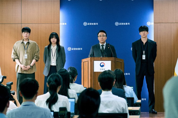 Watch Korean Drama Teach You a Lesson (2026) Episode 1-8 English Subtitle, Extreme Bullying Became Increasingly Rampant